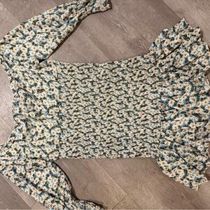 Floral Smocked Puff-Sleeve Top - Blue Daisy